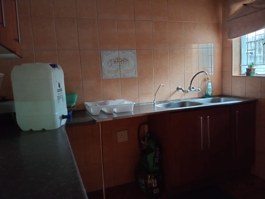 To Let 3 Bedroom Property for Rent in Bodorp North West